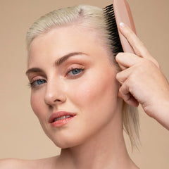 Scalp Renewal Brush in Terracotta